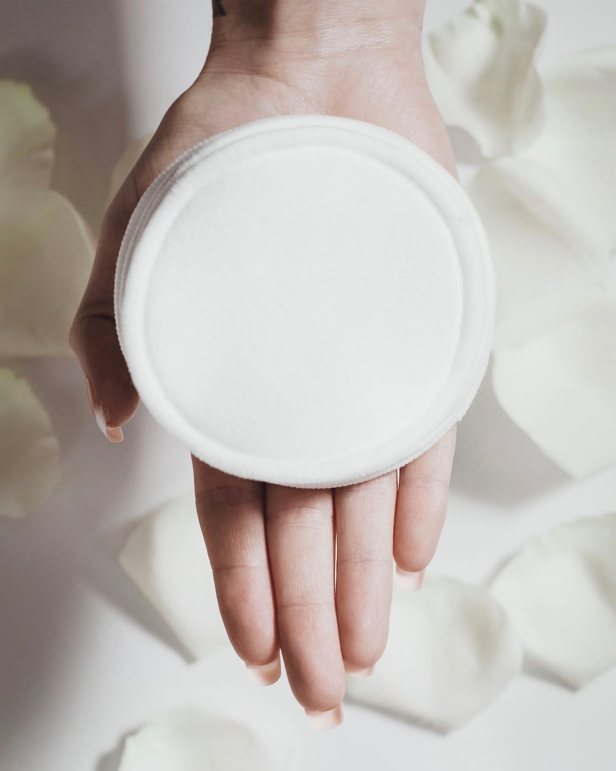 12 Reusable Makeup Remover Pads + Wash Bag
