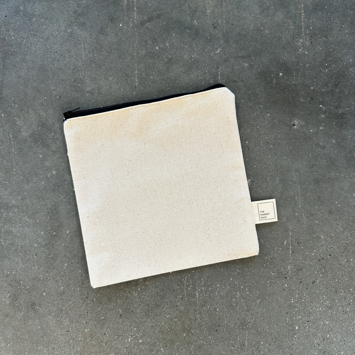 Canvas zipper pouch for cosmetics and accessories